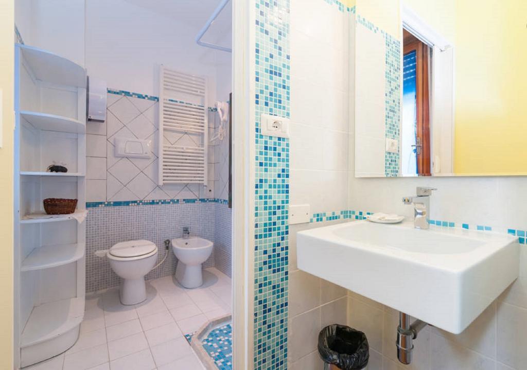 Moon House B&B Κάλιαρι Δωμάτιο φωτογραφία