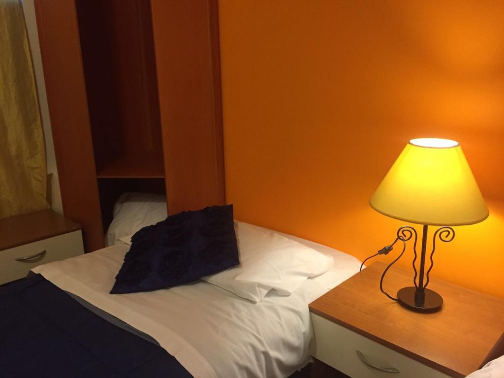 Moon House B&B Κάλιαρι Εξωτερικό φωτογραφία